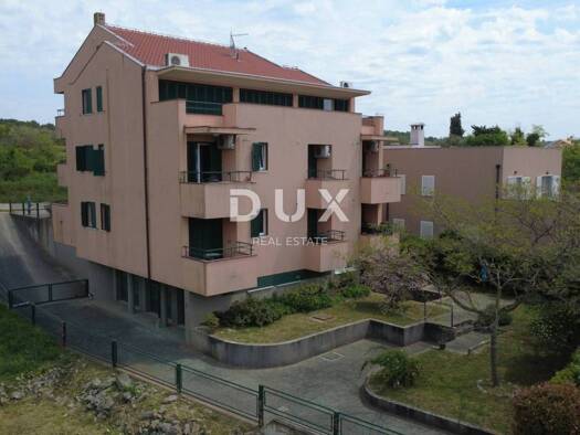 Haus zum Kauf 2.500.000 € 25 Zimmer 658 m² Zadar