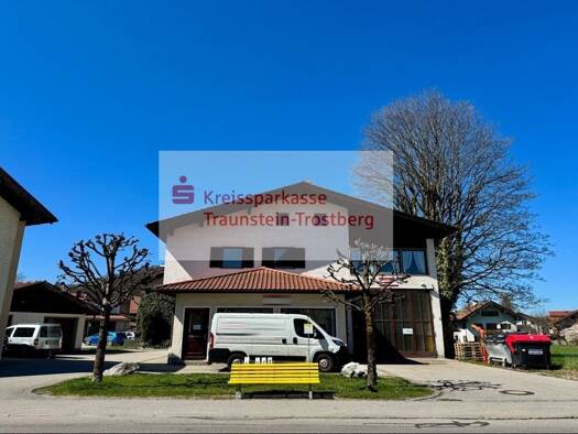 Mehrfamilienhaus zum Kauf 810.000 € 6,5 Zimmer 200 m² 957 m² Grundstück Siegsdorf 83313