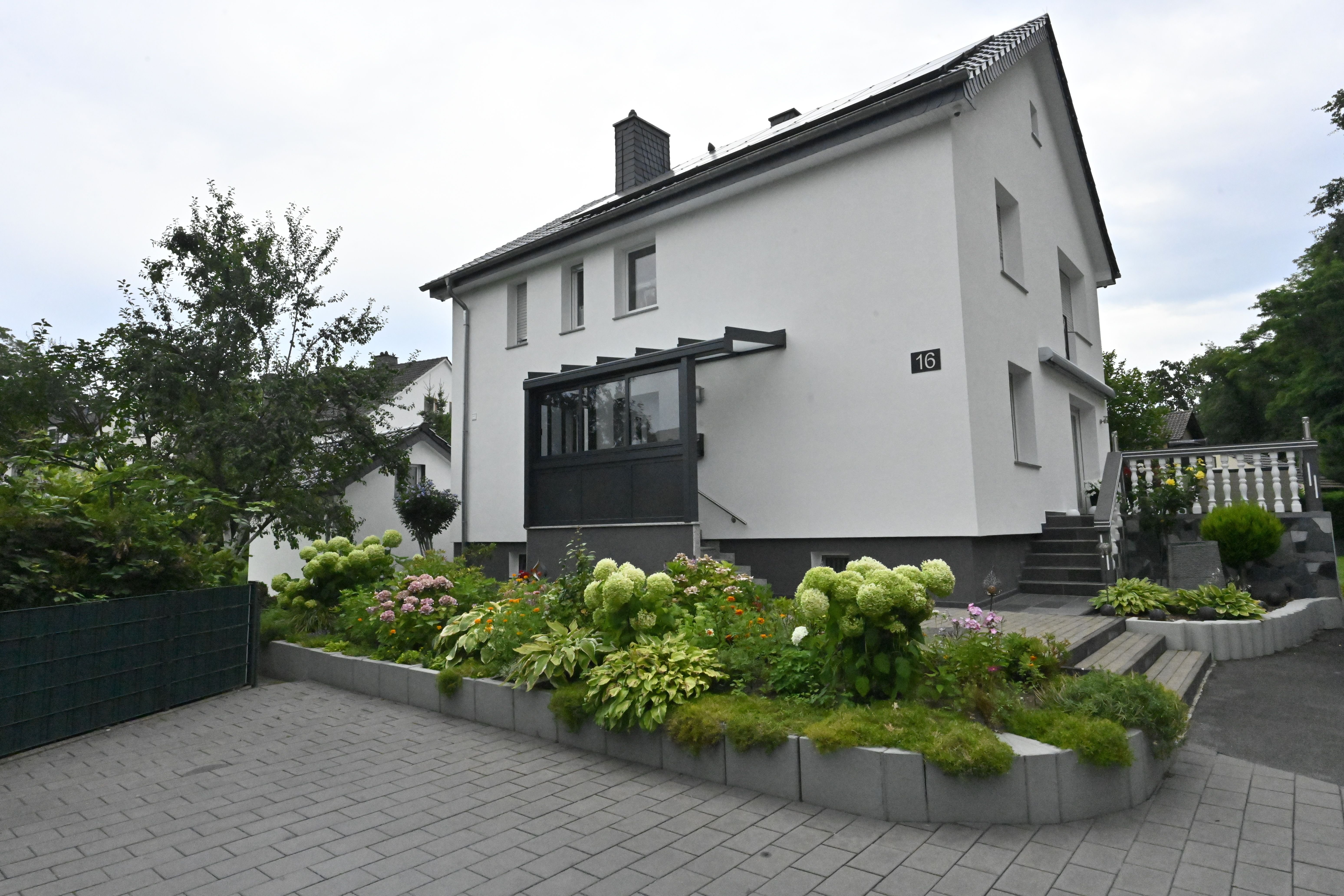 Haus zum Kauf 580.000 € 170 m²<br/>Wohnfläche 1.006 m²<br/>Grundstück Märkische Straße 16 Nord - West Lippstadt 59555