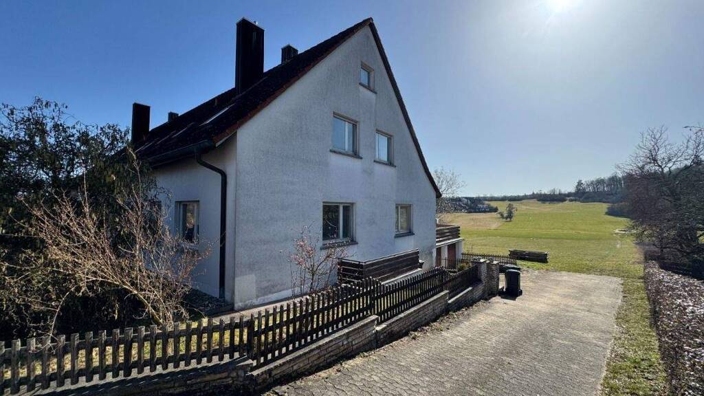 Doppelhaushälfte zum Kauf 297.000 € 6 Zimmer 184 m² 600 m² Grundstück Schalkhausen Ansbach 91522
