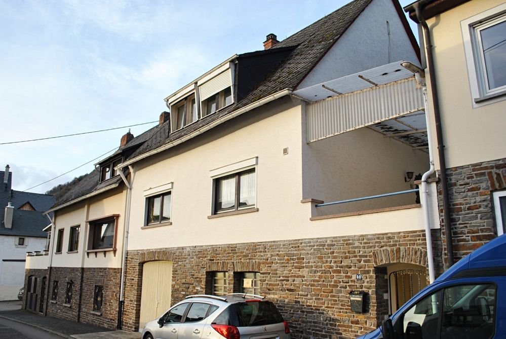 Reihenmittelhaus zum Kauf 97.500 € 5 Zimmer 119,5 m²<br/>Wohnfläche 261 m²<br/>Grundstück Merl Zell / Merl 56856