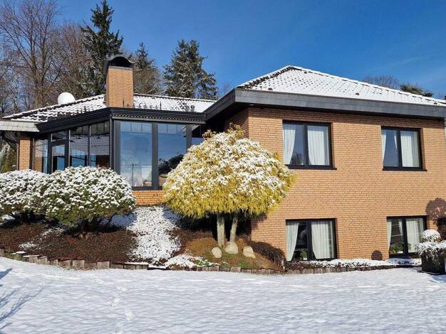 Einfamilienhaus zum Kauf provisionsfrei 635.000 € 6 Zimmer 193,9 m² 1.048 m² Grundstück frei ab 31.05.2026 Eudenbach Königswinter 53639