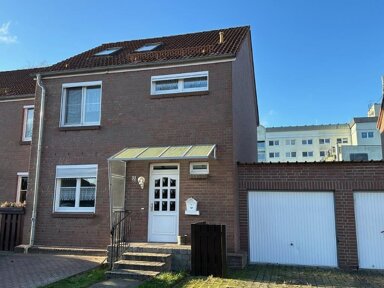 Einfamilienhaus zur Miete 1.500 € 5 Zimmer 115 m² 284 m² Grundstück Magdalenenlust Güstrow 18273