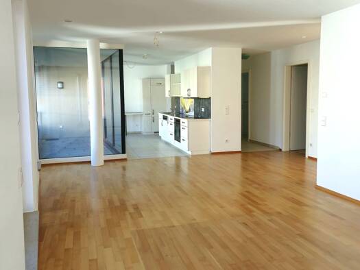 Wohnung zur Miete 1.350 € 3 Zimmer 95,6 m² Geschoss 1/2 frei ab sofort Bauhofstraße 3 Altstadt Landshut 84028