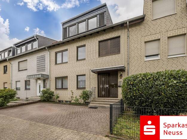 Mehrfamilienhaus zum Kauf 499.000 € 7 Zimmer 186 m² 234 m² Grundstück Holzheim Neuss 41472