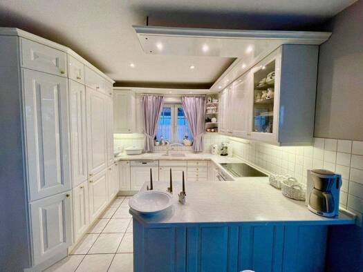 Haus zum Kauf 625.000 € 2 Zimmer 120 m² 800 m² Grundstück frei ab sofort Rellingen 25462