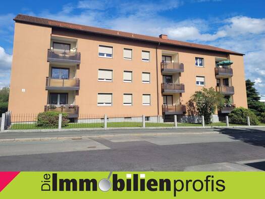 Wohnung zur Miete 650 € 3 Zimmer 72,9 m² 2. Geschoss frei ab 01.10.2026 Innenstadt Hof 95032