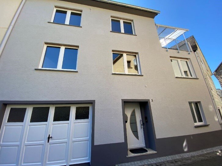 Einfamilienhaus zur Miete 715 € 4 Zimmer 120 m²<br/>Wohnfläche 52 m²<br/>Grundstück 01.12.2024<br/>Verfügbarkeit Blanscheidstraße Klotten 56818