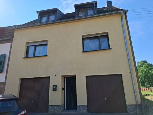 Haus zum Kauf 195.000 € 1 Zimmer Waldstraße 14 Beckingen Beckingen 66701