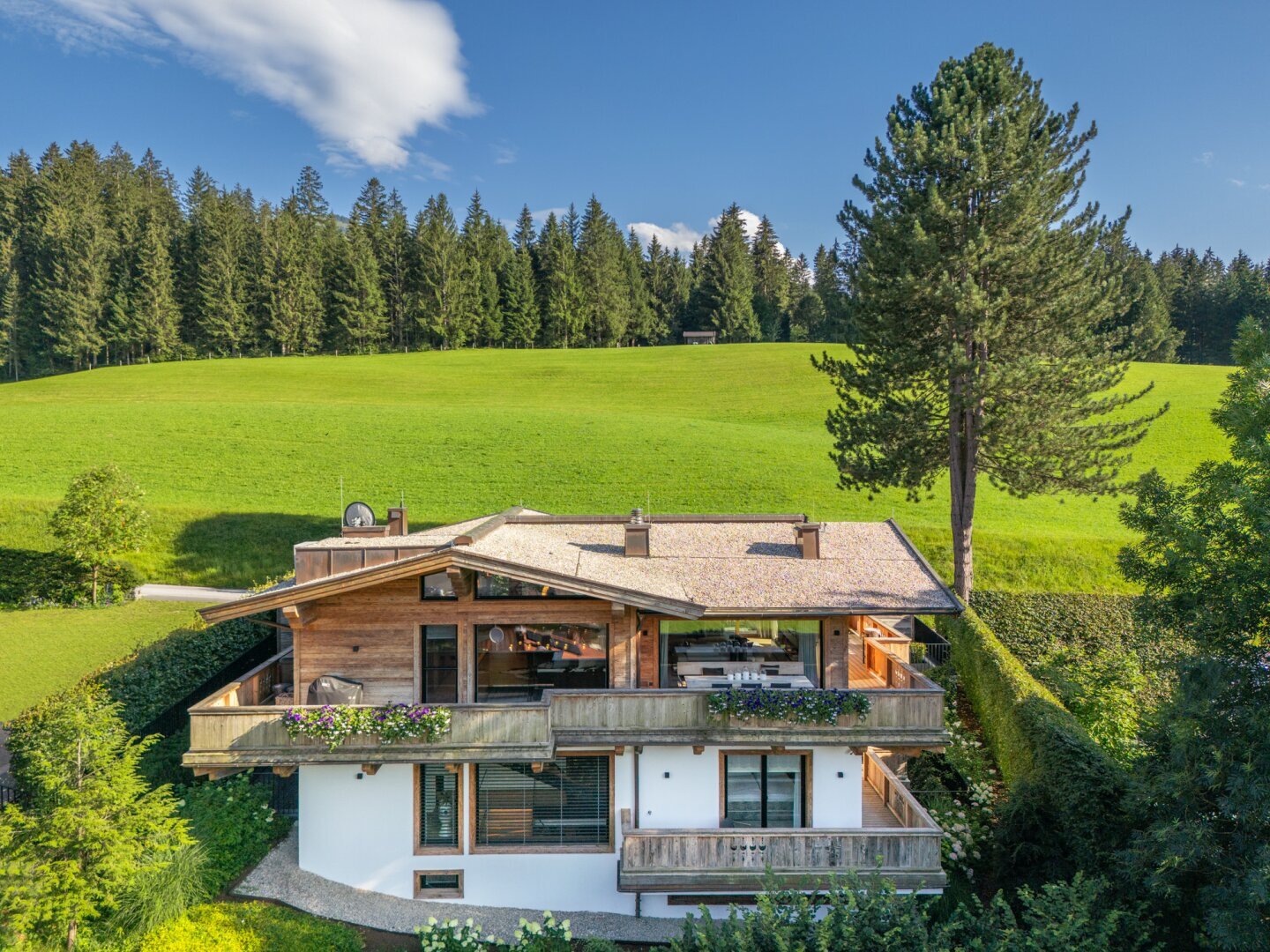 Haus zum Kauf 8.750.000 € 312 m²<br/>Wohnfläche 566 m²<br/>Grundstück Kirchberg in Tirol 6365