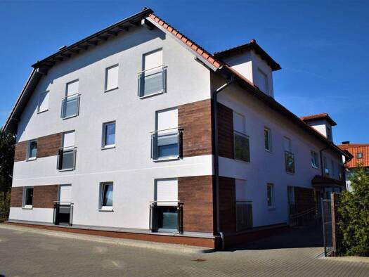 Wohnung zur Miete 1.300 € 4 Zimmer 131,3 m² 1. Geschoss frei ab sofort Alte Braunschweiger Str 34a Flechtorf Lehre 38165