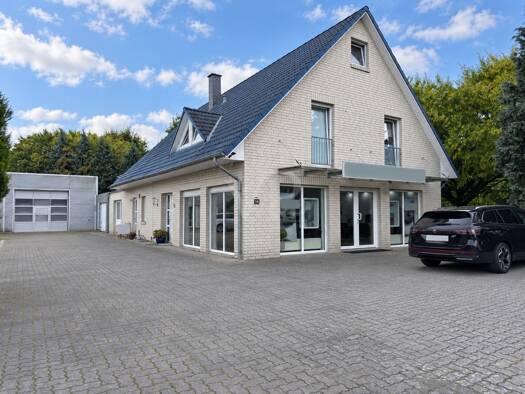 Gewerbeobjekt zum Kauf als Kapitalanlage geeignet 795.000 € 4 Zimmer 550,5 m² 1.588 m² Grundstück Kattenturm Bremen 28277