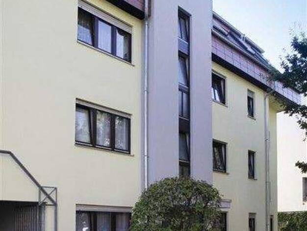 Wohnung zur Miete 812 € 3 Zimmer 77,4 m² frei ab 14.03.2026 Luisenstr. 24a Südstadt Karlsruhe 76137