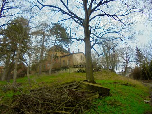 Villa zum Kauf provisionsfrei 590.000 € 10 Zimmer 600 m² Naumburg Naumburg (Saale) 06618