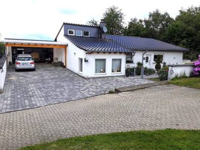 Bungalow zum Kauf 320.000 € 7 Zimmer 125 m² 828 m² Grundstück Blankenrath 56865