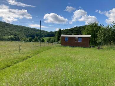 Mehrfamilienhaus zum Kauf 162.000 € 9 Zimmer 140 m² 600 m² Grundstück frei ab sofort Bahnhofstr. 57 Hauenstein 76846