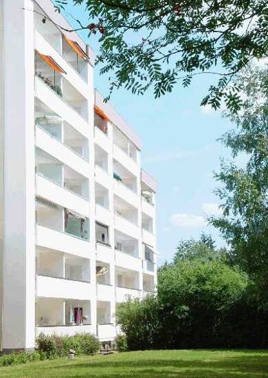 Wohnung zur Miete 640 € 3,5 Zimmer 88 m² frei ab 16.06.2025 Merowingerstr. 71 Ehrang 3 Trier 54293