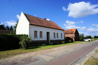 Bauernhaus zum Kauf 195.000 € 6 Zimmer 150 m² 2.938 m² Grundstück frei ab sofort Pareyer Straße 12 Parchen Genthin 39307