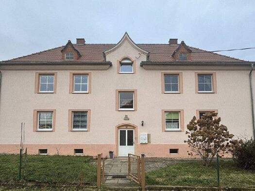 Mehrfamilienhaus zum Kauf als Kapitalanlage geeignet 559 m² 1.855 m² Grundstück Großschönau 02779