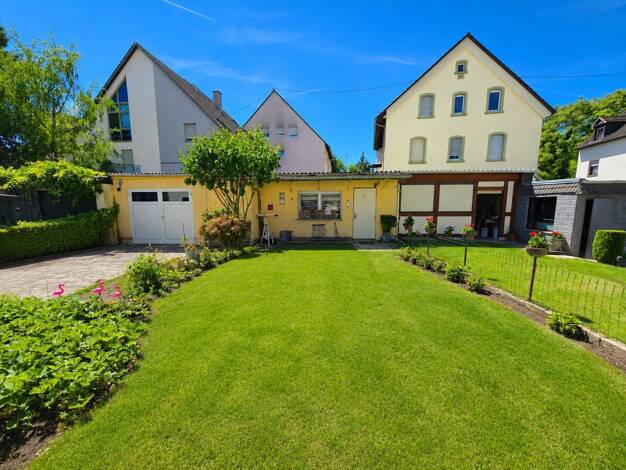 Doppelhaushälfte zum Kauf 449.000 € 4 Zimmer 96,4 m² 284 m² Grundstück Sossenheim West 65936