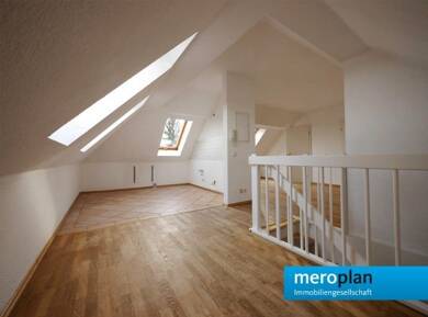 Maisonette zur Miete 560 € 3 Zimmer 58,2 m² Dachgeschoss, 4. Geschoss frei ab 01.09.2025 Thomas-Mann-Straße 05 Westvorstadt Weimar 99423