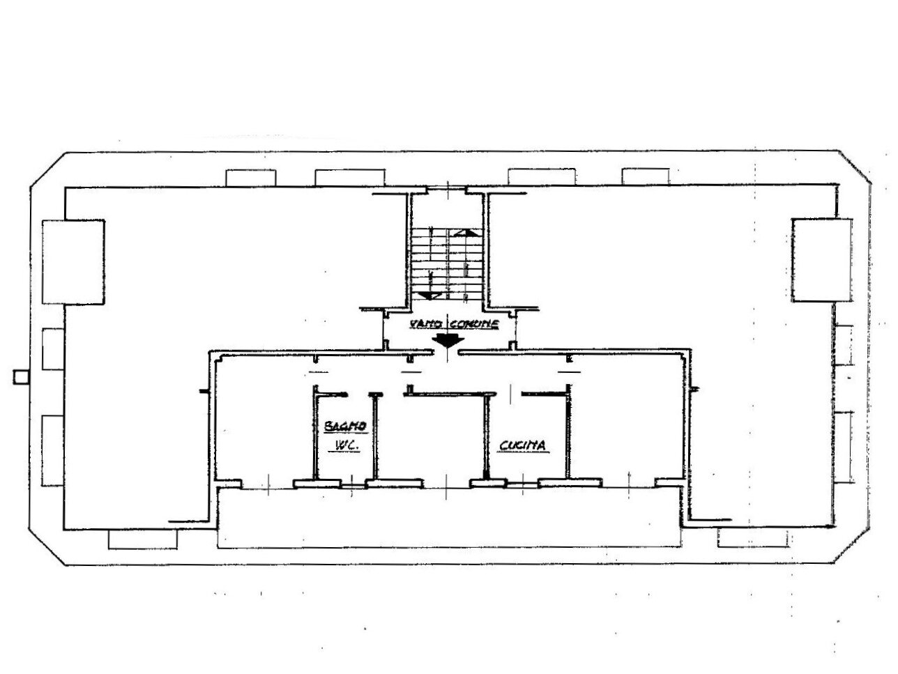 Studio zum Kauf 270.000 € 3 Zimmer 86 m²<br/>Wohnfläche 2.<br/>Geschoss ab sofort<br/>Verfügbarkeit Via alle Motte Vignone