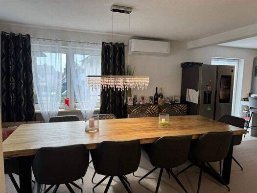 Mehrfamilienhaus zum Kauf 479.000 € 8 Zimmer 200 m² 480 m² Grundstück Weipoltshausen Üchtelhausen 97532