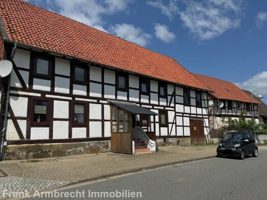 Mehrfamilienhaus zum Kauf 185.000 € 8 Zimmer 320 m² 733 m² Grundstück Neuwallmoden Lutter 38729