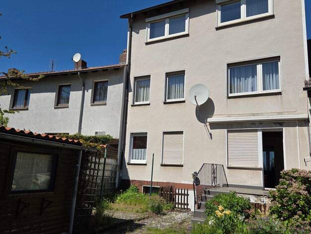 Reihenmittelhaus zum Kauf 165.000 € 7 Zimmer 149 m² 200 m² Grundstück Mönchehof Espenau 34314