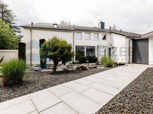 Einfamilienhaus zum Kauf 2.985.000 € 9 Zimmer 388 m² 1.274 m² Grundstück Waldhäuser Tübingen 72076