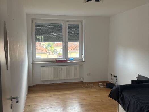 WG-Zimmer zur Miete 450 € 16 m² Geschoss 3/4 frei ab 01.11.2026 Innenstadt Erlangen 91052