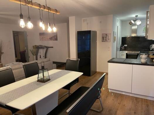 Wohnung zur Miete 910 € 3 Zimmer 98 m² Geschoss EG/1 frei ab 01.07.2026 Rhönblick 1 a Bad Neustadt Bad Neustadt an der Saale 97616