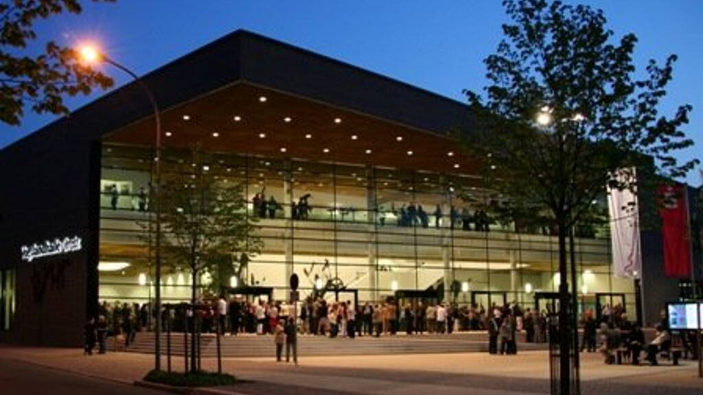 Restaurant zur Miete 2.000 € 359 m² Gastrofläche Carolinenstr. 15 Greiz 07973