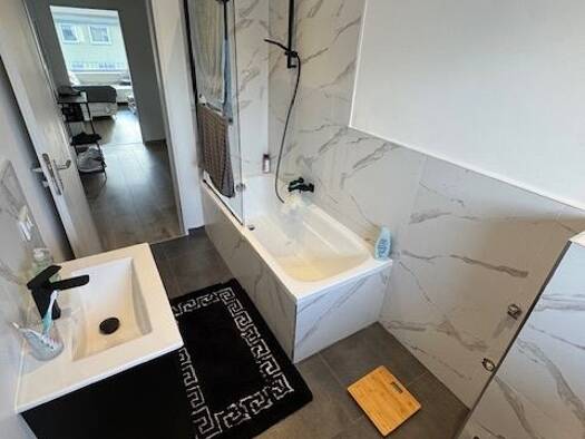 Wohnung zur Miete 650 € 2 Zimmer 60 m² frei ab 01.01.2026 Gartenstraße 40 Bad Pyrmont 31812