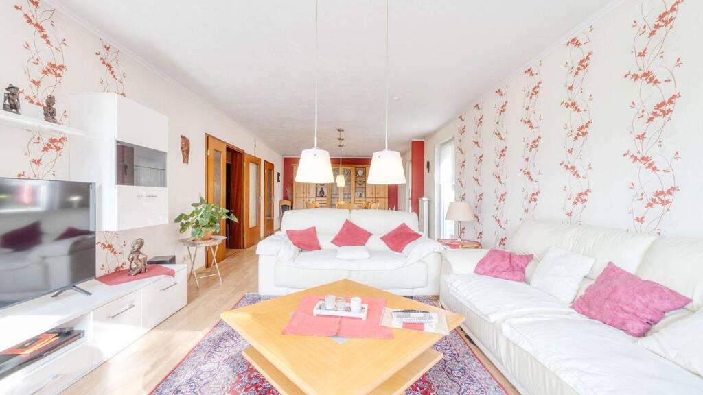 Studio zum Kauf 239.000 € 6 Zimmer 110 m² Schafbrücke Saarbrücken 66121