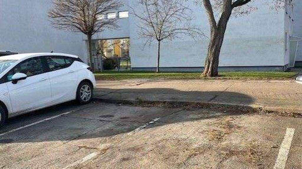 Grundstück zur Miete 360 € 5 m² Grundstück frei ab sofort Karl-Reimann-Ring 8-8b,24-27 Roter Berg Erfurt 99087