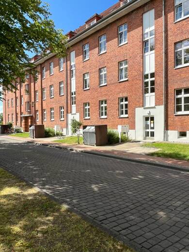 Wohnung zur Miete 763 € 3 Zimmer 95,4 m² frei ab 01.09.2025 Am Exerzierplatz 4 Parchim Parchim 19370