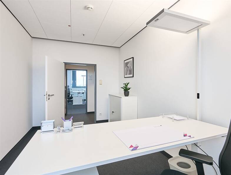 Bürofläche zur Miete provisionsfrei 500 € 29,3 m² Bürofläche Stresemannallee 4B Hammfeld Neuss 41460