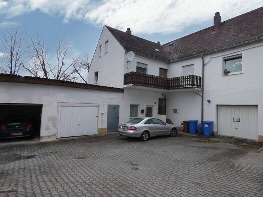 Mehrfamilienhaus zum Kauf 95.000 € 12 Zimmer 295 m² 580 m² Grundstück Neustadt Neustadt a.d.Waldnaab 92660