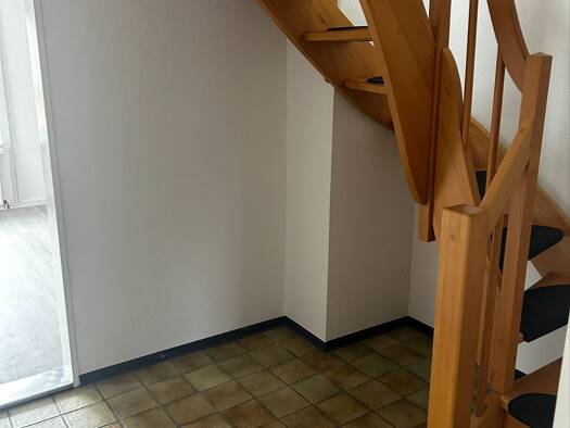 Wohnung zur Miete 650 € 4 Zimmer 80 m² Dachgeschoss Wittmund 26409