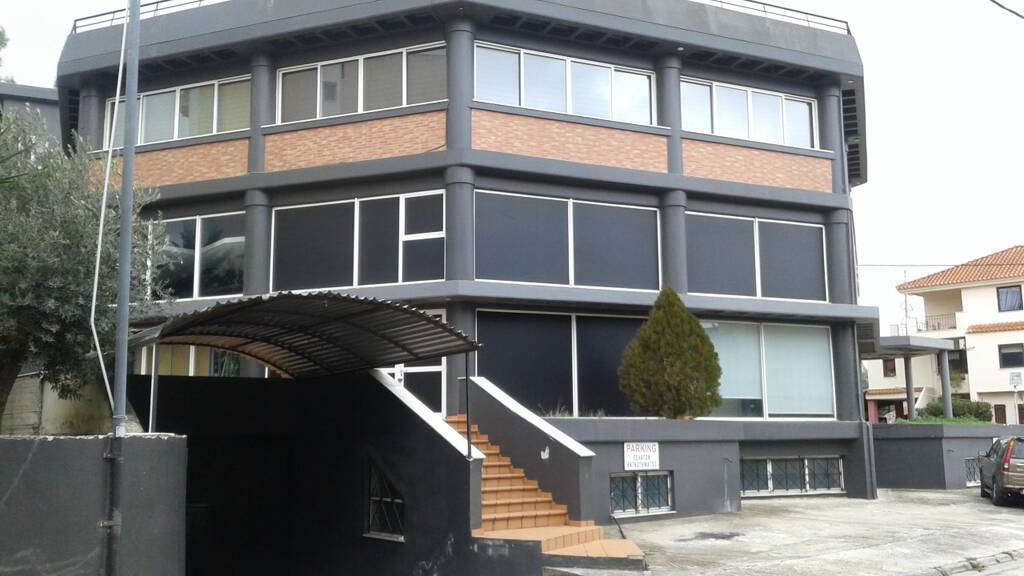 Studio zum Kauf 1.700.000 € 2.050 m² EG Attika