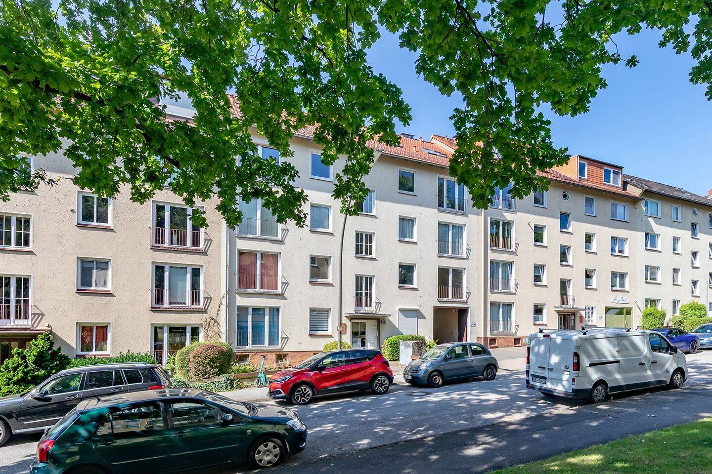 Property thumbnail 2