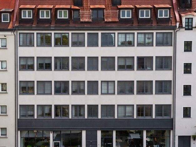 Wohnung zur Miete 1.210 € 2 Zimmer 60 m² 4. Geschoss Maxvorstadt München 80335