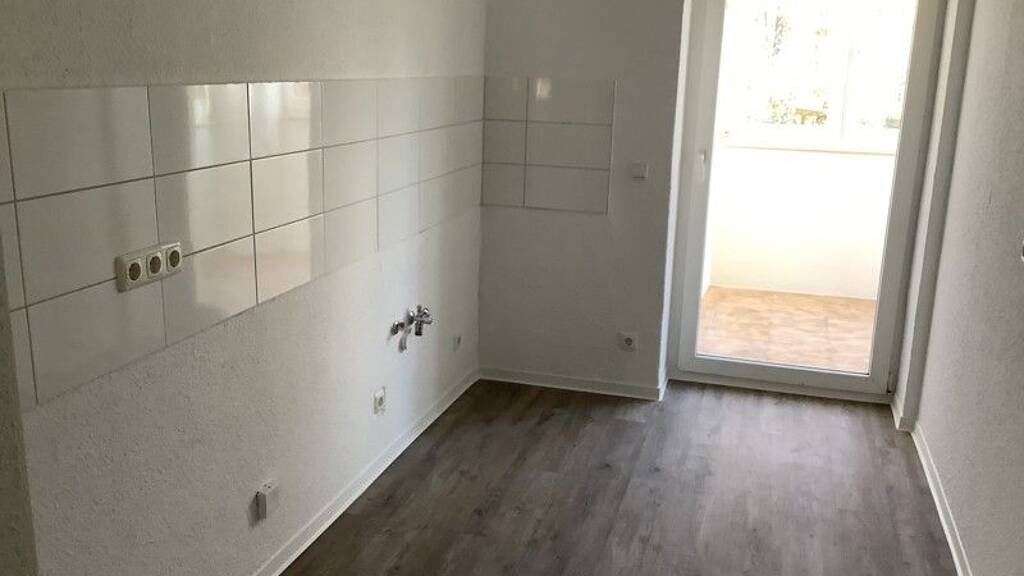 Wohnung zur Miete 698 € 2 Zimmer 64,9 m² frei ab 08.03.2026 Blücherstr. 49 Möckern Leipzig 04159