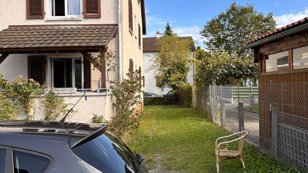 Haus zum Kauf 1.800.000 € 24 Zimmer 560 m² 715 m² Grundstück Weil am Rhein 79576