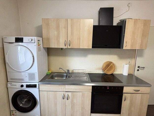 Wohnung zur Miete 450 € 1,5 Zimmer 40 m² EG Herbststraße 1 Schwandorf 92421