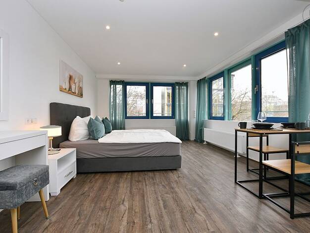 Studio zur Miete auf Zeit 1.180 € 1 Zimmer 28 m² frei ab sofort Innenstadt Reutlingen 72763