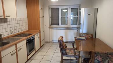 Wohnung zur Miete 600 € 2 Zimmer 80 m² 1. Geschoss Hauptstraße Neufahrn Neufahrn in Niederbayern 84088