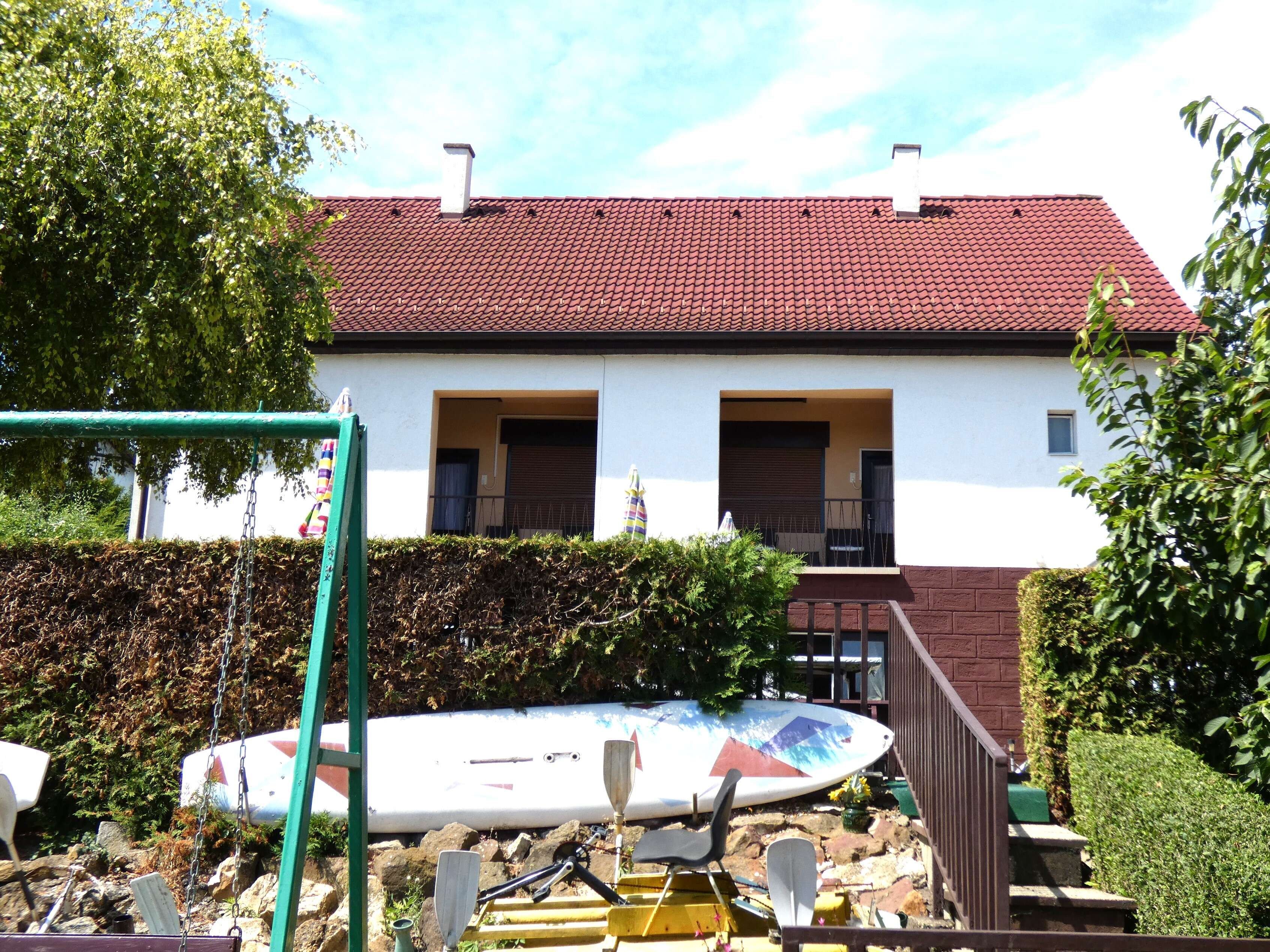 Einfamilienhaus zum Kauf 305.000 € 8 Zimmer 235 m²<br/>Wohnfläche 1.184 m²<br/>Grundstück ab sofort<br/>Verfügbarkeit Balatonvilágos 8171