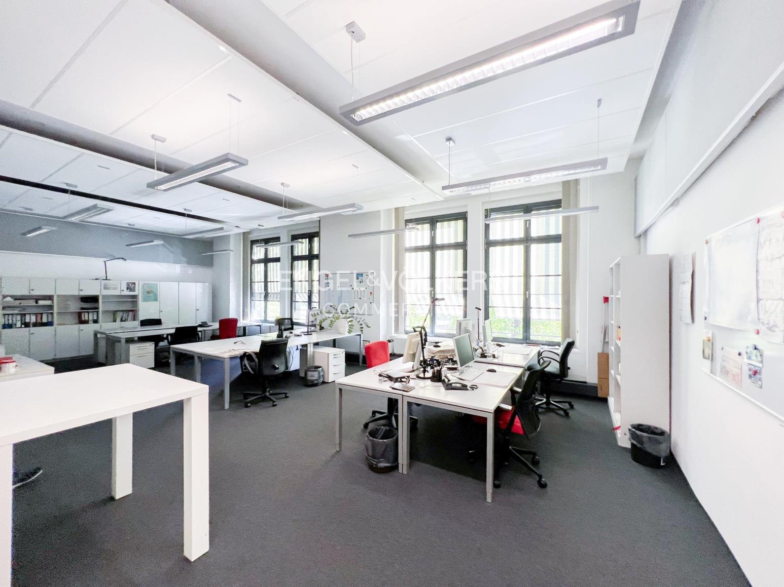 Büro-/Praxisfläche zur Miete 22 € 1.869 m²<br/>Bürofläche ab 945 m²<br/>Teilbarkeit Kreuzberg Berlin 10963